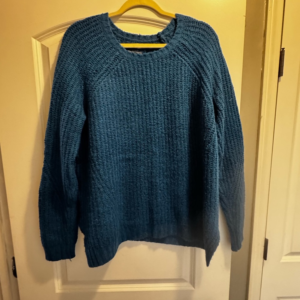 American Eagle Outfitters Teal Knit Sweater